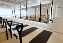 필라테스를 통해 편안한 자세로 앉는 법 배우기