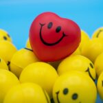 운동이 우울감 개선에 도움이 되는 이유 red and yellow smiley balloon